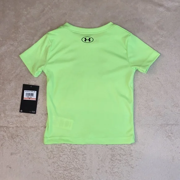 Under Armour Boys Outfit Size 2T